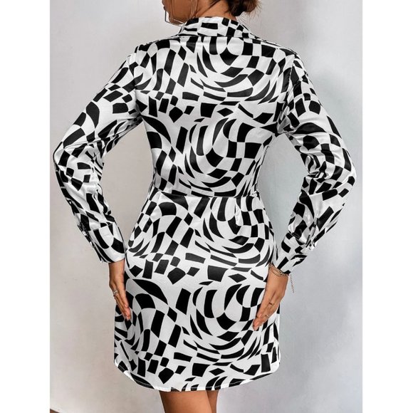 Black And White Geo Print Twist Front Shirt Dress - Picture 3 of 8